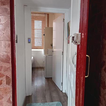 Alanta Apartments Madrid Bagian luar foto