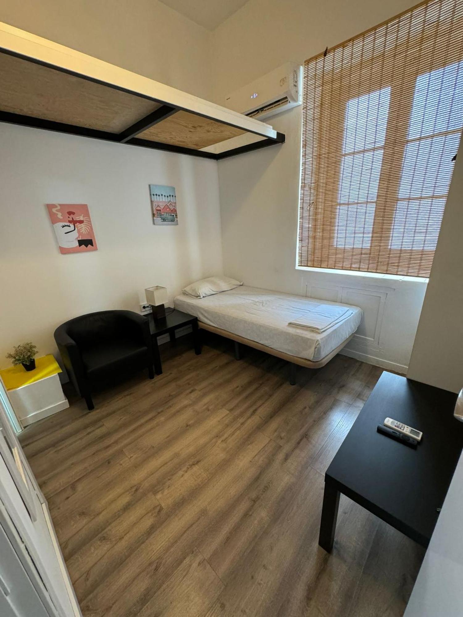 Alanta Apartments Madrid Bagian luar foto