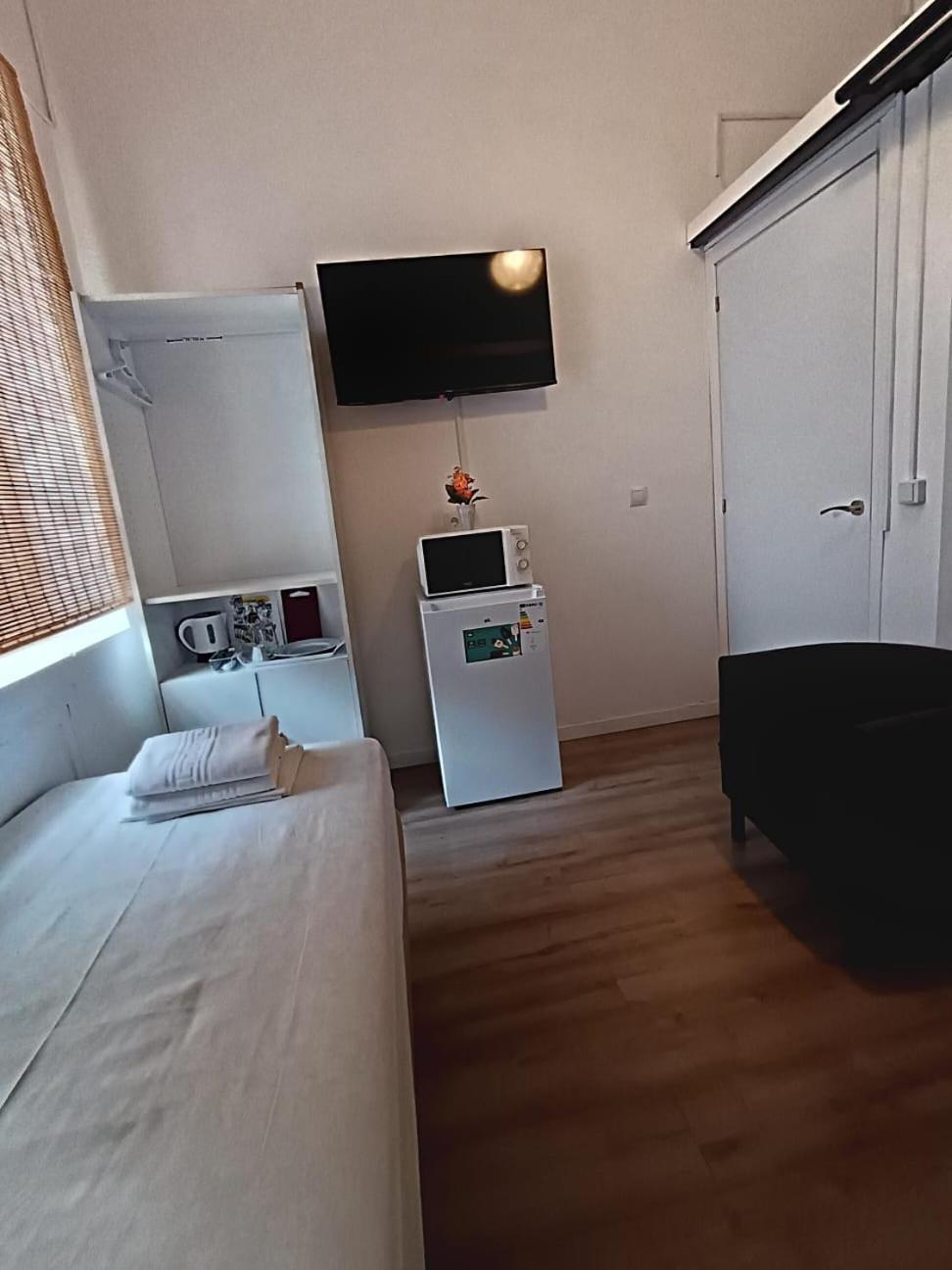 Alanta Apartments Madrid Bagian luar foto